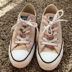 Converse womens cream peach low ankle sneakers